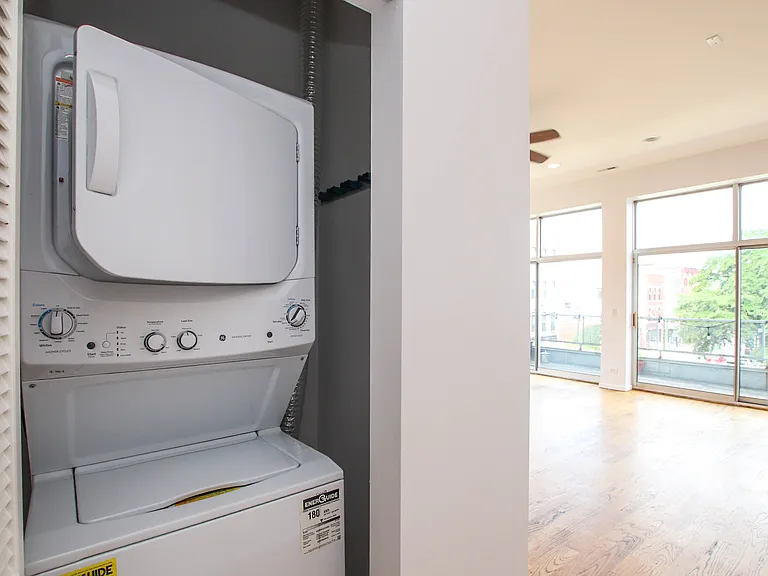 1001 N Milwaukee Ave #303 — Photo 17