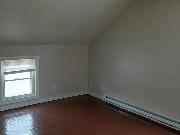 3rd image of 318 Marquette St #318