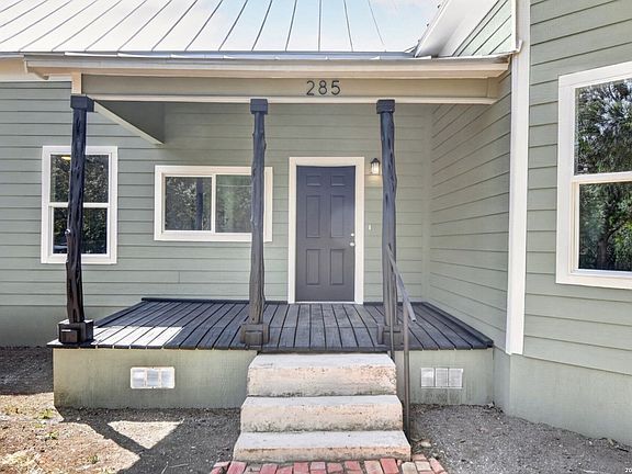 3rd image of 285 Avenue I