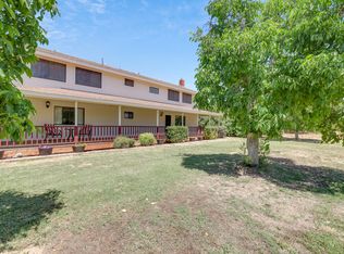 2542 W Marinette Ave, Exeter, CA 93221