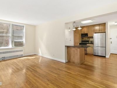 1350 E 5th St #1A, Brooklyn, NY, 11230