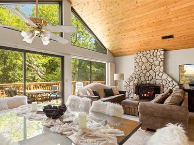 791 Virginia Ct, Lake Arrowhead, CA, 92352