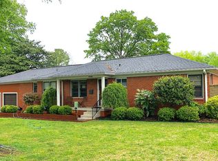 4988 Fairfield Cir, Memphis, TN 38117
