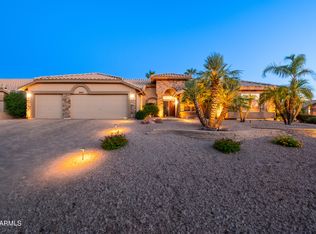 8469 W Escuda Dr, Peoria, AZ 85382
