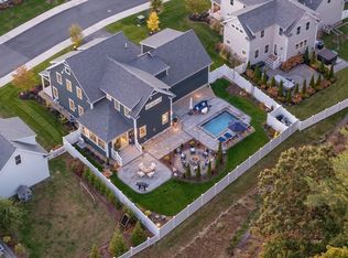 22 Duffy Dr, Newburyport, MA 01950