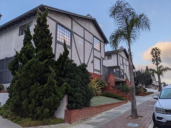 2nd image of 1460 Manhattan Beach Blvd #F