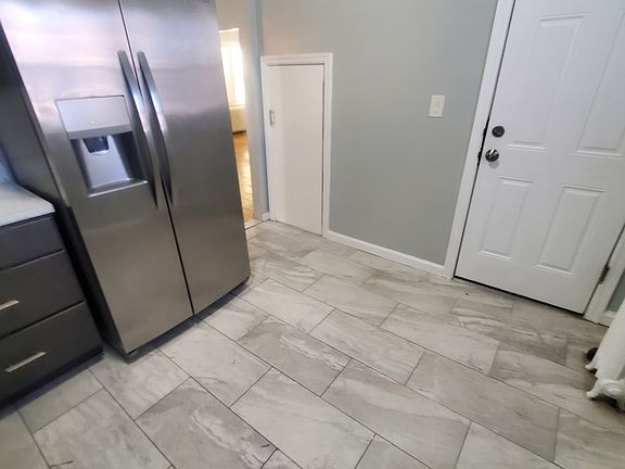2nd image of 269 S Fulton Ave APT 1