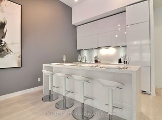 188 Cumberland St #306, Toronto, ON M5R 0B6