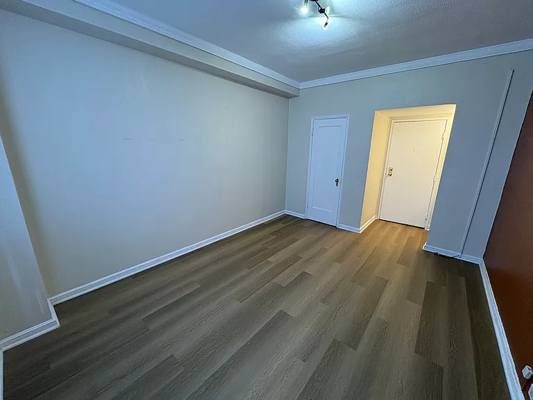 634 15th Street — Photo 17