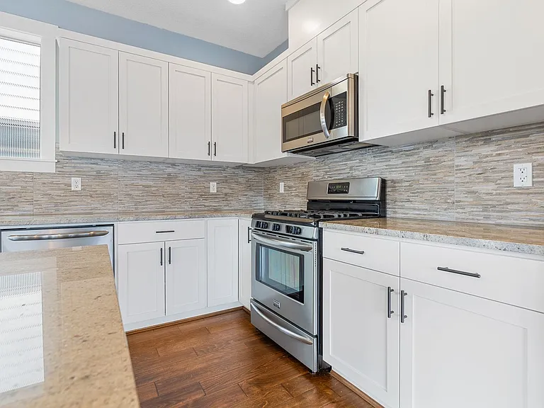 14805 NW Cosmos St — Photo 36