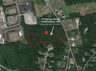 15 Harvey Rd, Londonderry, NH 03053