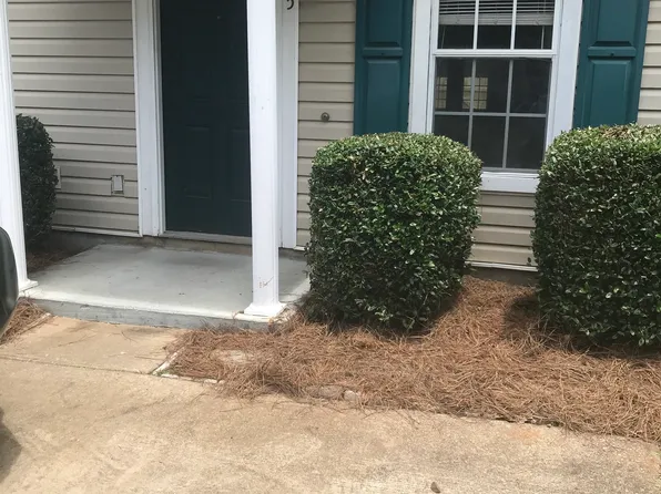 115 Clara Jean Ct, Lagrange, GA 30241