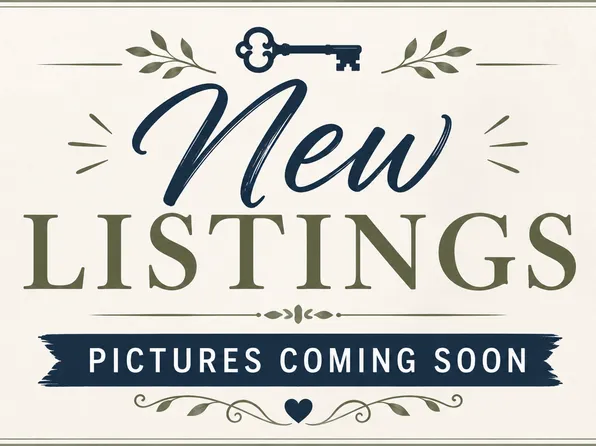 144 President Dr, Hollister, MO 65672