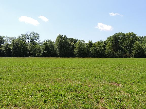 4th image of 27757 E 1350th St