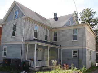 616 7th St, Huntingdon, PA 16652