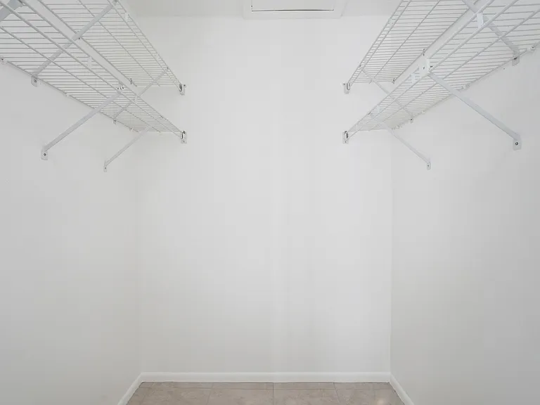 518 Shady Pine Way #B2 — Photo 14