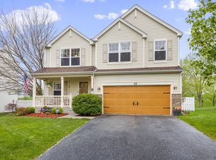 68 Kempton Dr, Romeoville, IL 60446