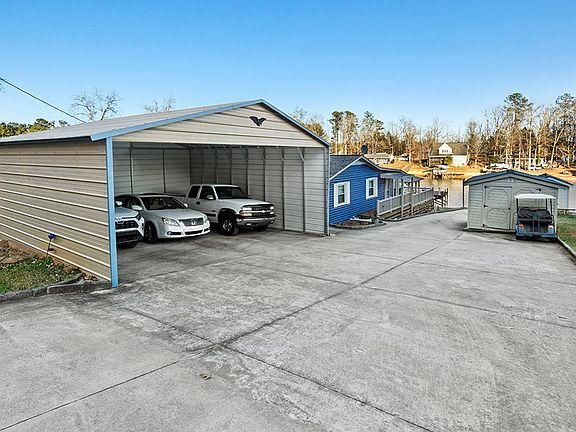 5th image of 337 Pineland Shores Cir