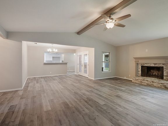 5th image of 14314 Pembridge Dr