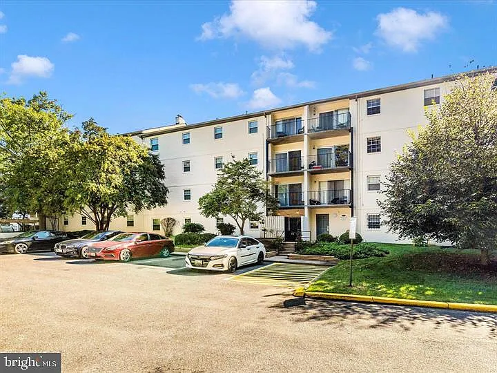 4411 Romlon St #301 — Photo 43