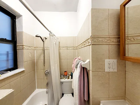 Rented by Douglas Elliman | media 4