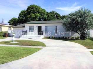 285 W 54th St, Hialeah, FL 33012