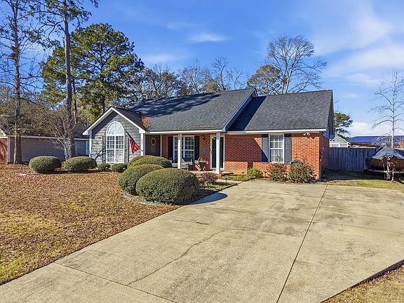 2nd image of 120 Toccoa Dr