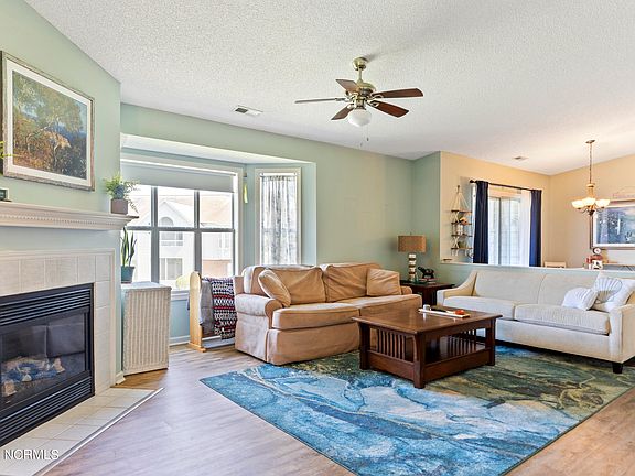 5th image of 4142 Breezewood Drive Apt 203