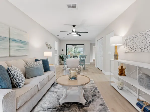 950 Starflower Avenue, Sebastian, FL 32958