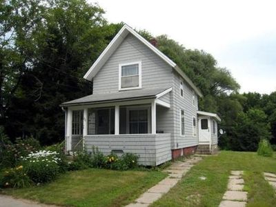 279 Chapman St, Greenfield, MA, 01301