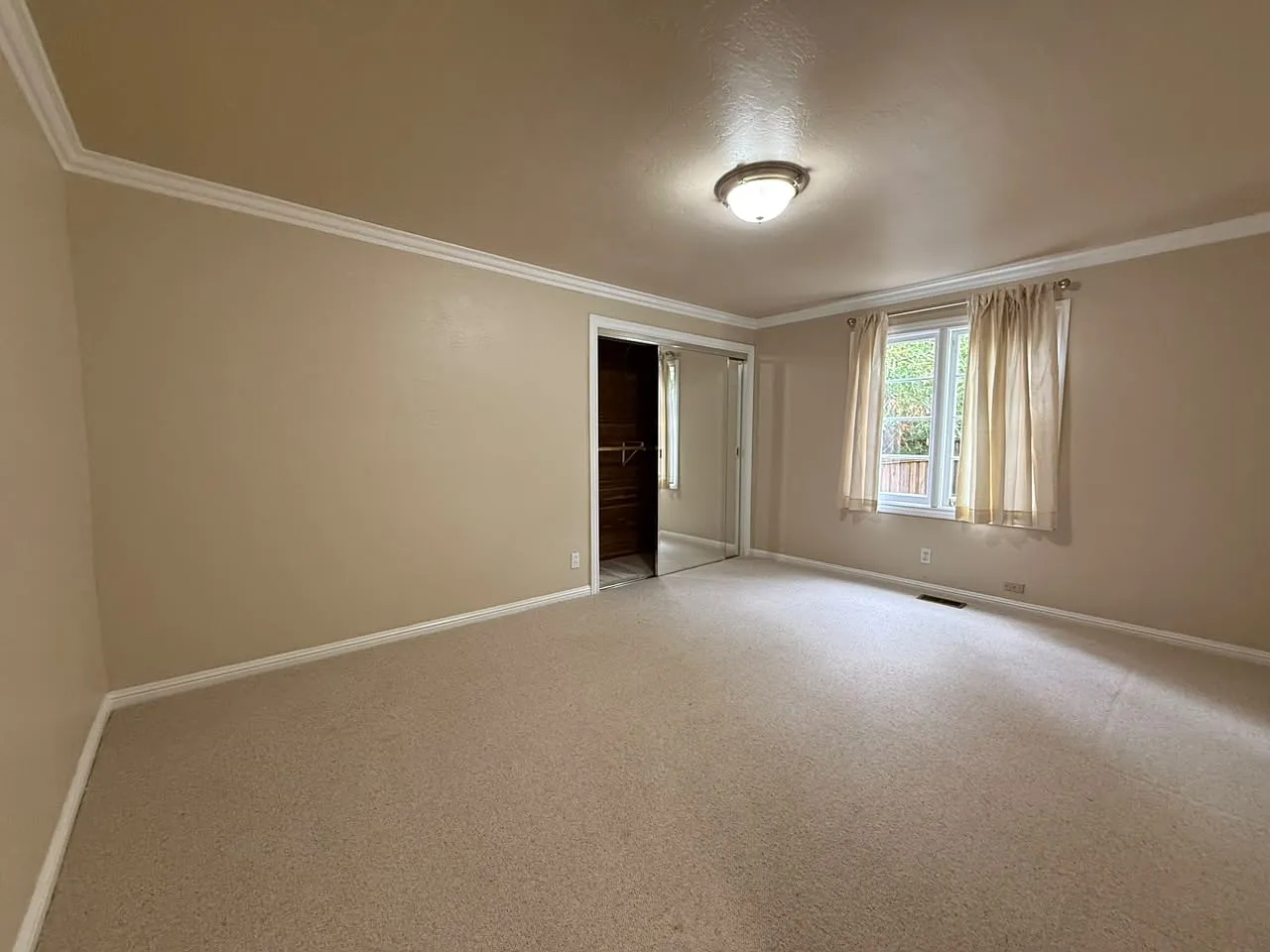1 bed, $3,000 — Photo 3