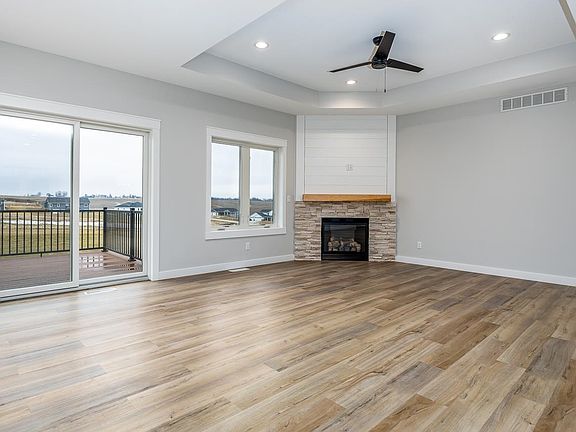 3rd image of 8189 Ginger Dr