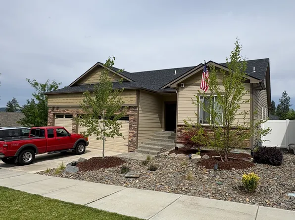 2720 S Seabiscuit Dr, Veradale, WA 99037