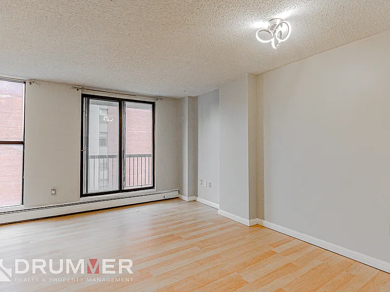 1009-108 3rd Ave SW #1009 — Photo 14
