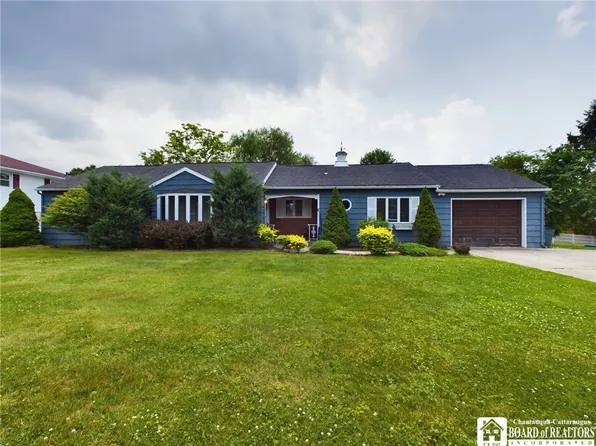 944 Kingston Dr, Olean, NY 14760