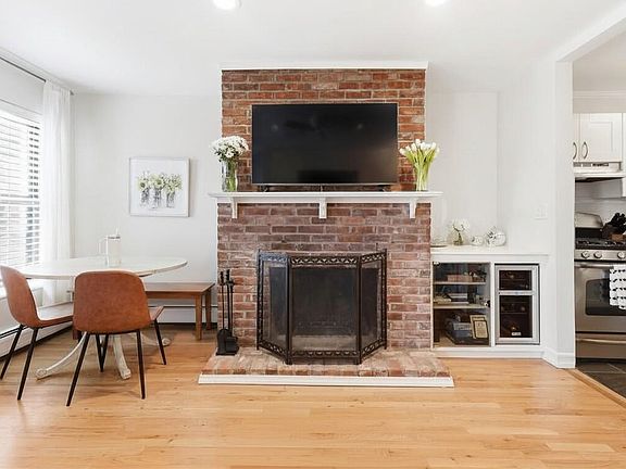 4th image of 205 PARK AVE #6