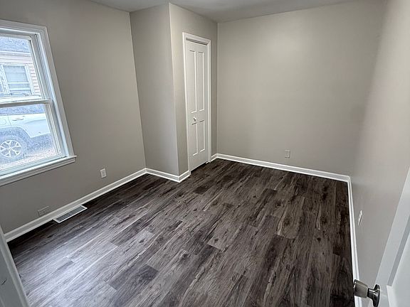 4th image of 6075 Madison St