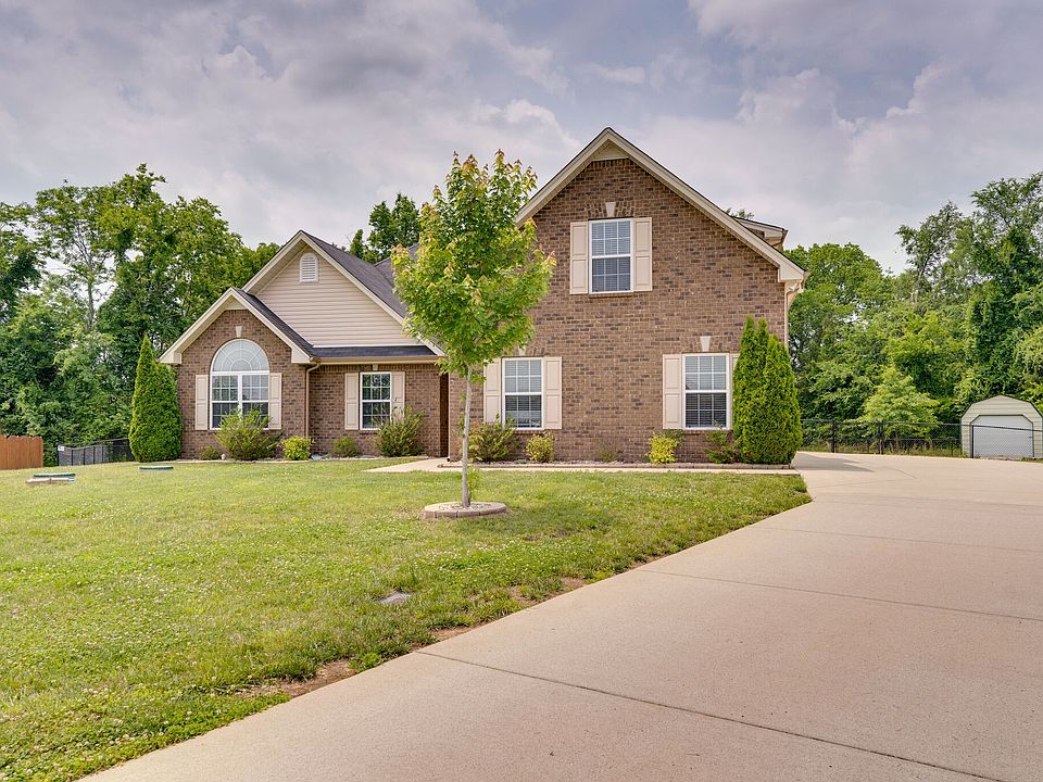 1st image of 1413 Round Rock Dr