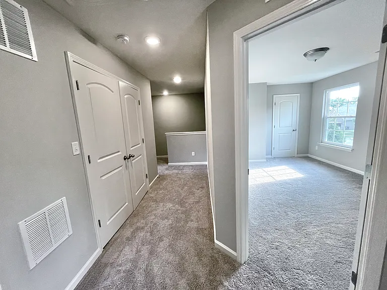 124 Travis Way — Photo 30