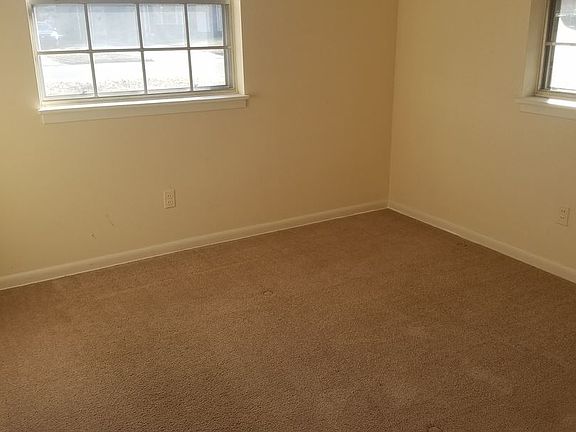 3rd image of 2309 W 37th Ave