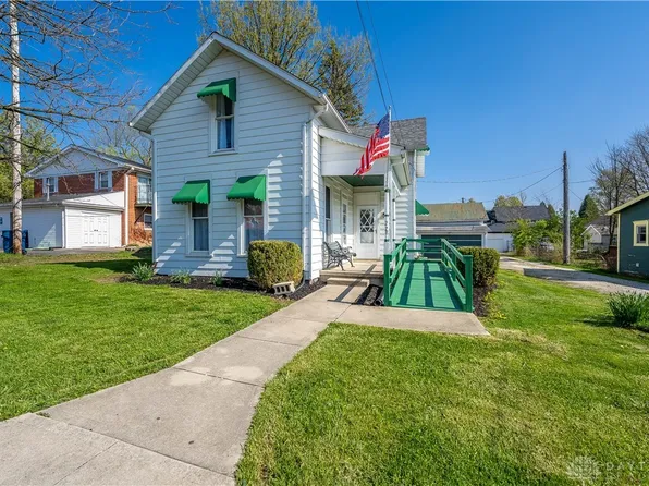 228 Lafayette St, Saint Paris, OH 43072