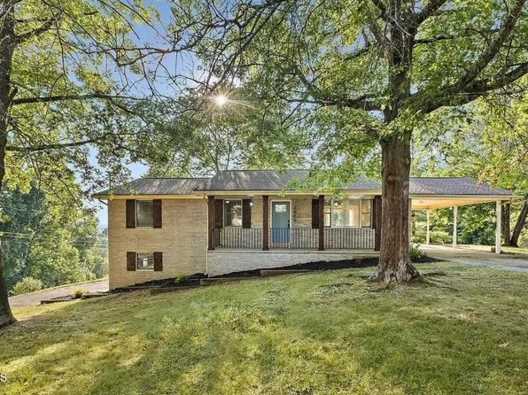 1000 Harwich Pl, Kingsport, TN 37660