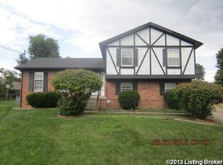 8303 Trakia Ct, Louisville, KY 40219