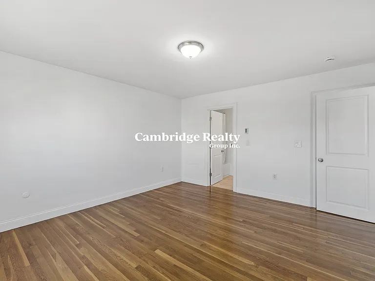 134 Summer St #5T — Photo 6