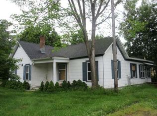 218 N Main St, Eagle River, WI 54521