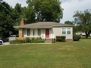3400 Hackberry Rd, Knoxville, TN 37931