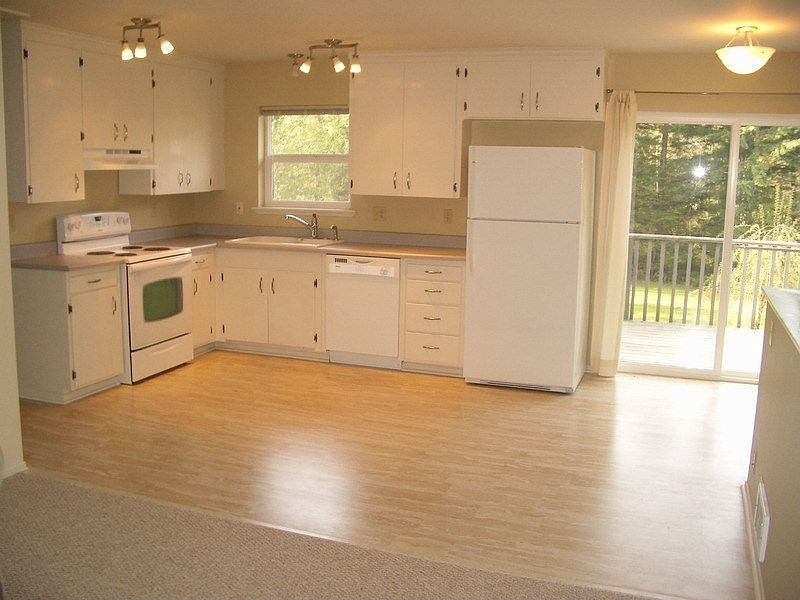 Open Kitchen with Pergo Flooring