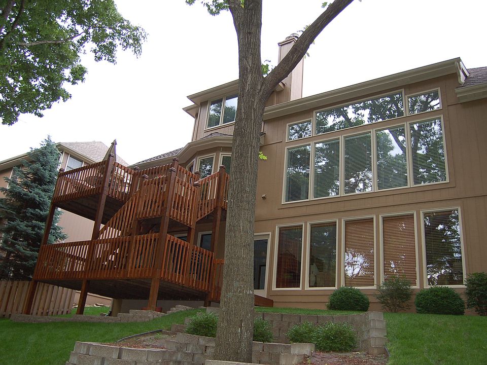 2nd image of 1211 NE 93rd St