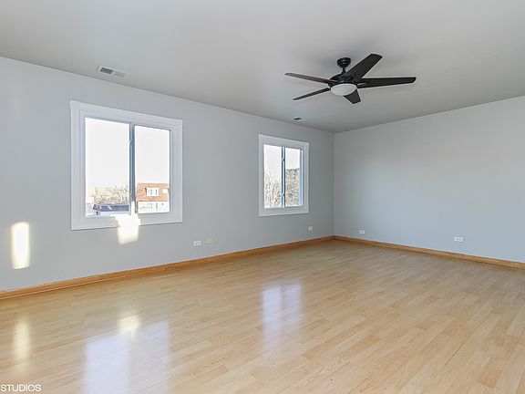 2nd image of 16734 Lakewood Dr #2