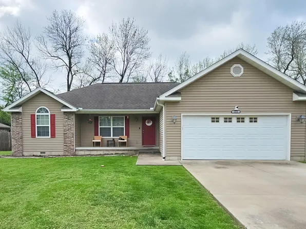1218 Logan Dr, Webb City, MO 64870